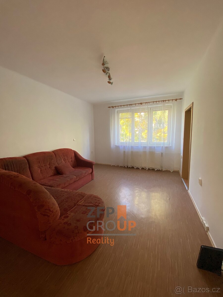 Pronájem bytu 3+1 o rozloze 69 m², ulice Sídliště pražská, H - 8