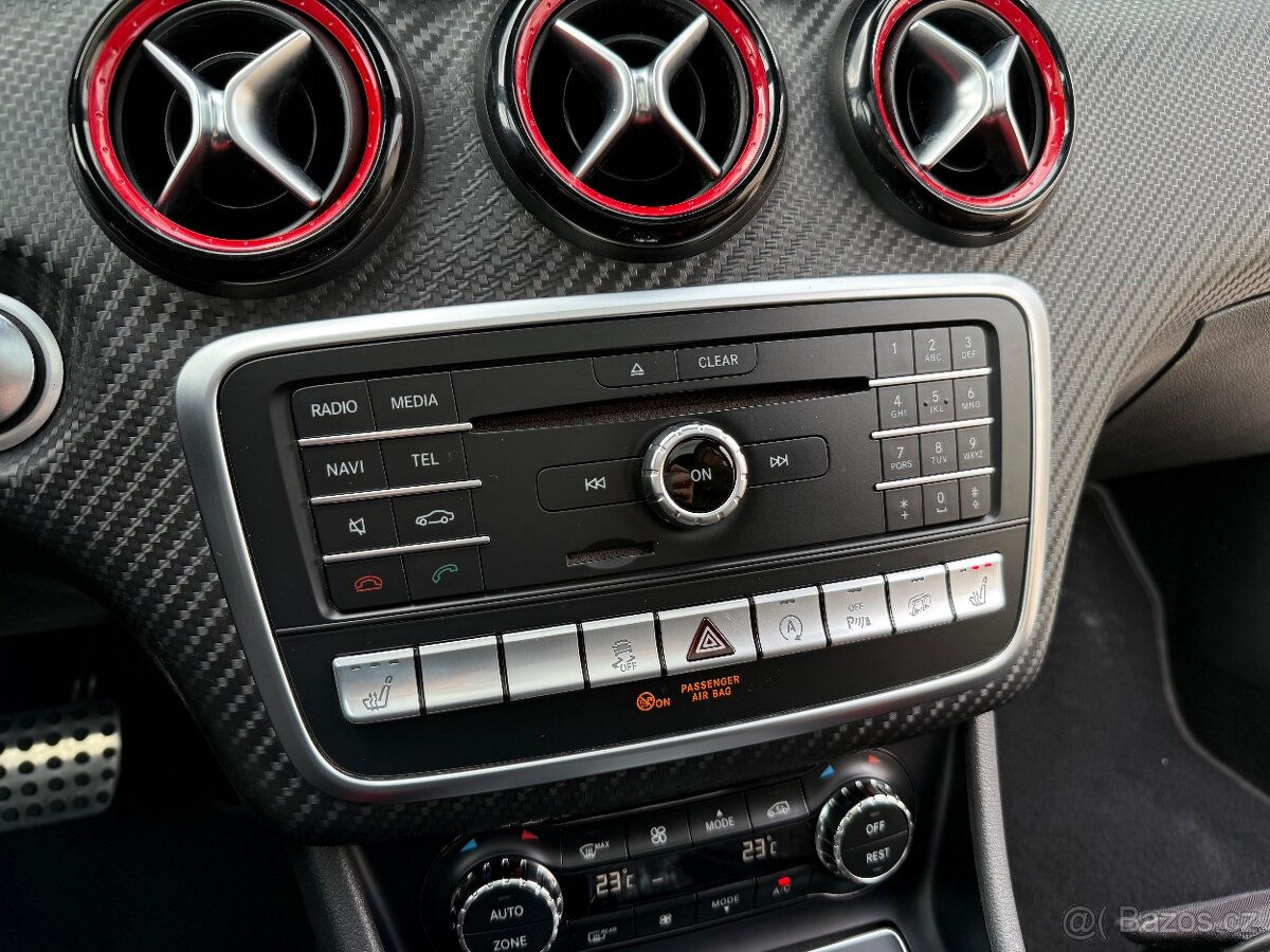 Mercedes Benz A45 AMG 4MATIC - 8