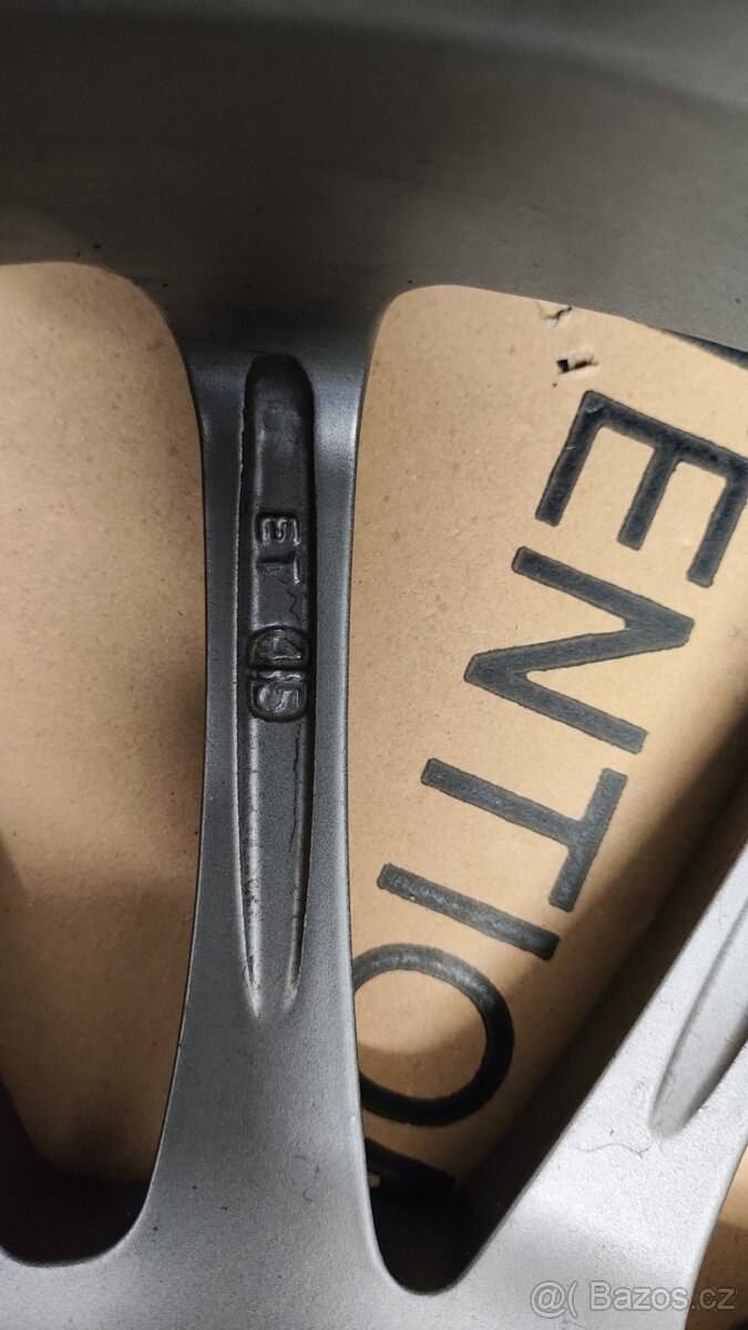 Sparco Mitsubishi Subaru alu kola 8x18 5x114,3 - 8