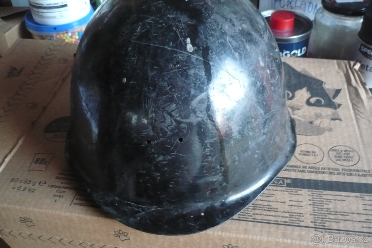 2 . Na prodej věci SNB – OSH - 8