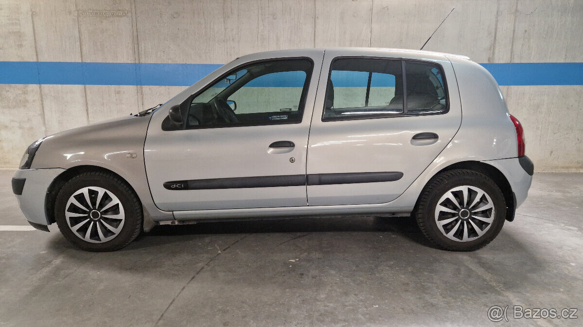Renault Clio II - 8