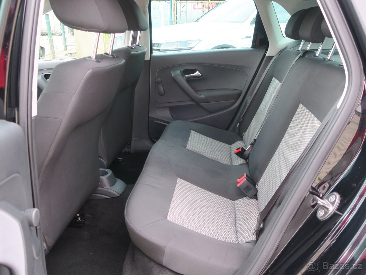 Volkswagen Polo 1.2 i 51 kW - 8