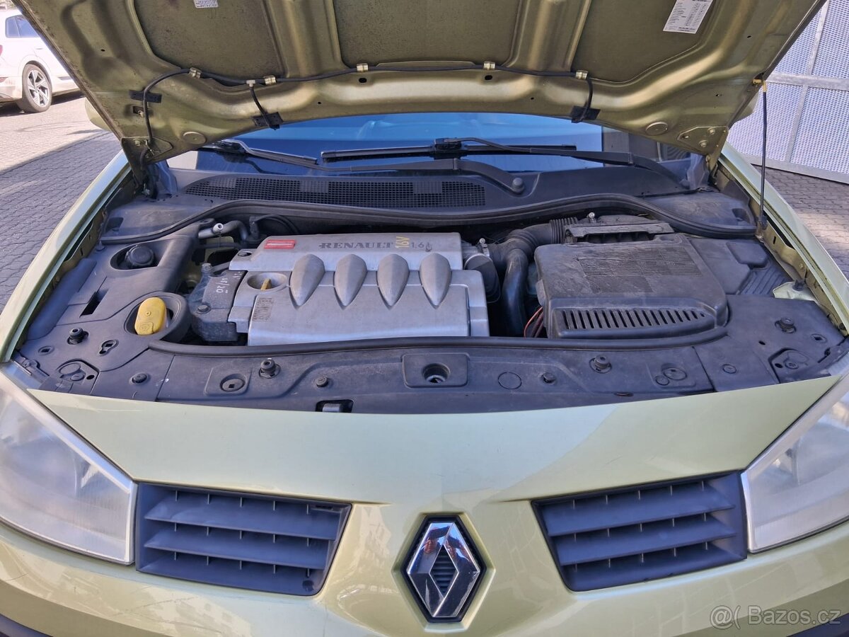 Renault Megane - 8