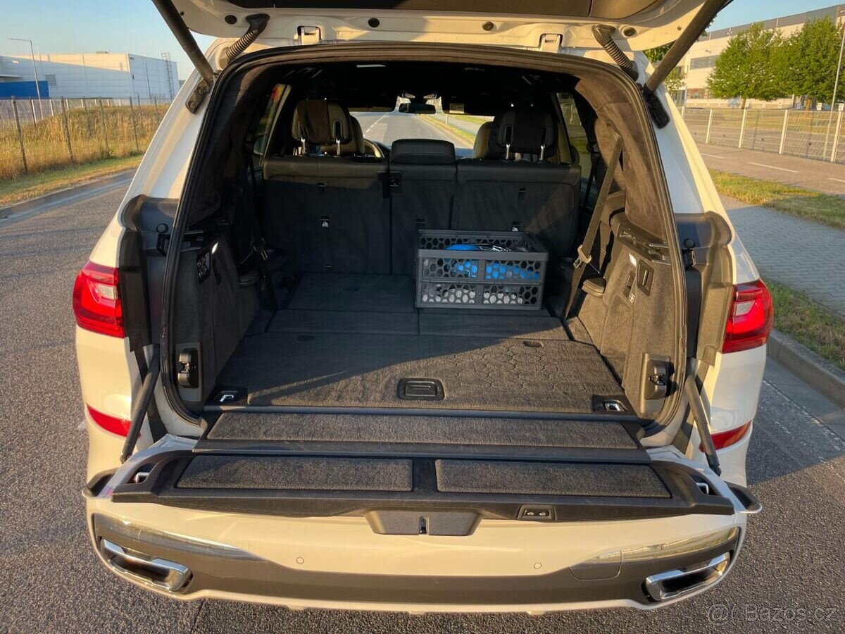 BMW X7 30d xDrive - AJ VÝMENA - 8
