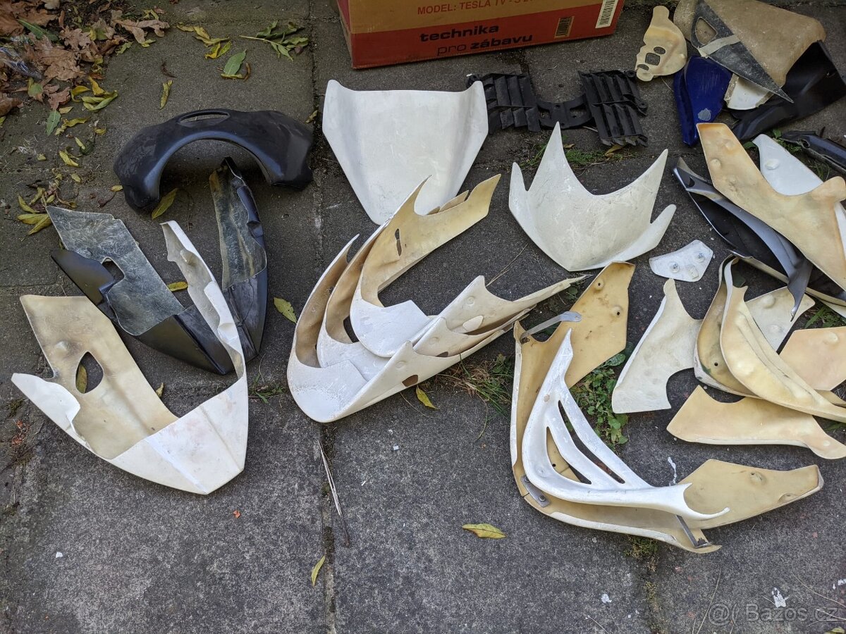 Ducati, Honda, Triumph, Kawasaki, Suzuki - 8