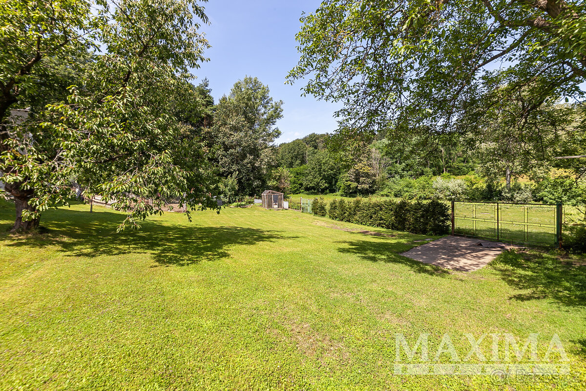 Pozemek o ploše 886 m2 - Panenské Břežany, Panenské Břežany - 8