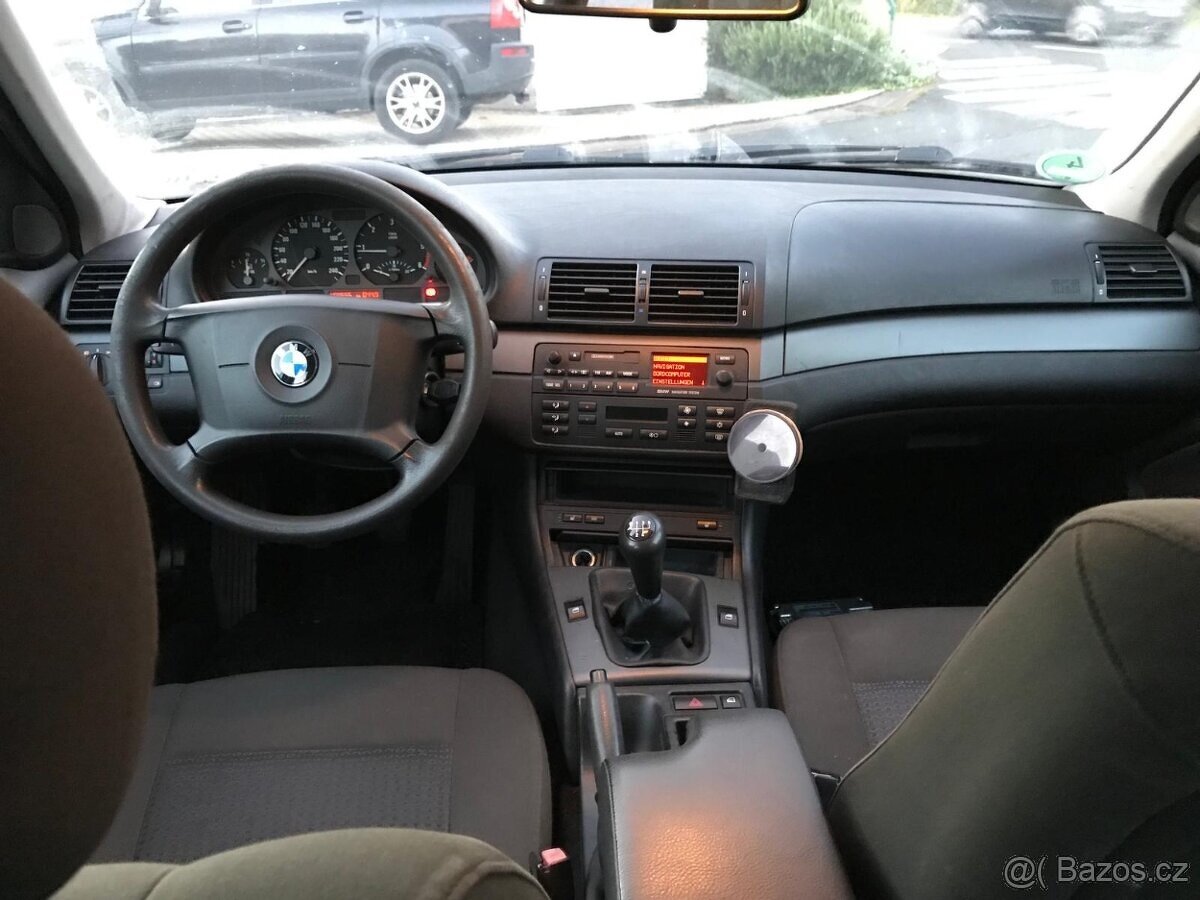 BMW 318d Touring Facelift E46 - 8