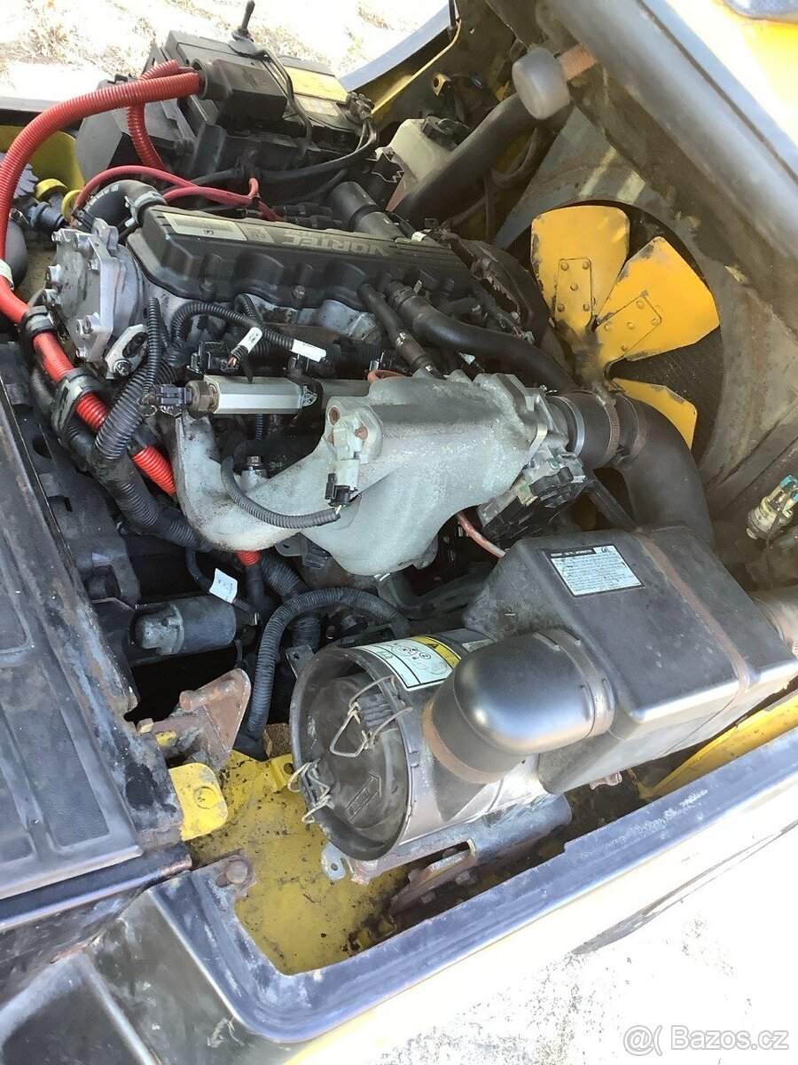 Yale GLP25VX LPG, triplex 4,95 m - 8