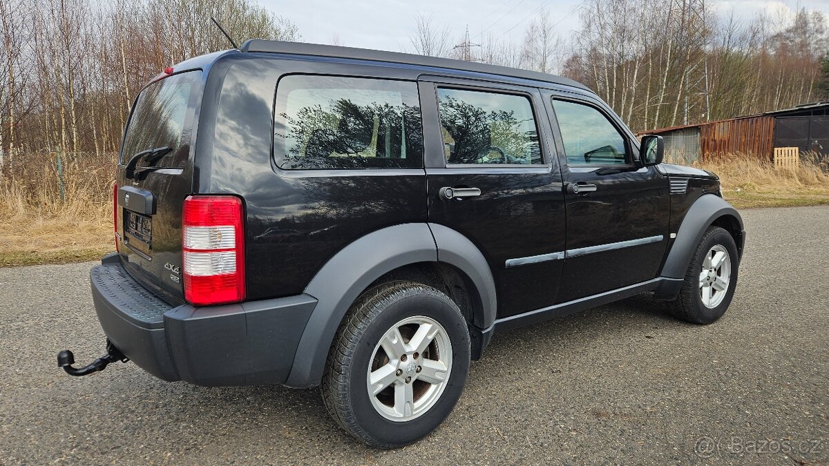 DODGE NITRO 2.8CRD 4X4 - 8