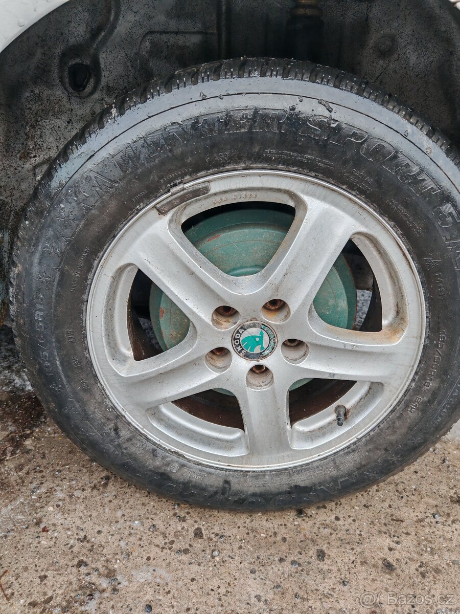 Škoda Octavia 1.9tdi 66kw spěchá - 8