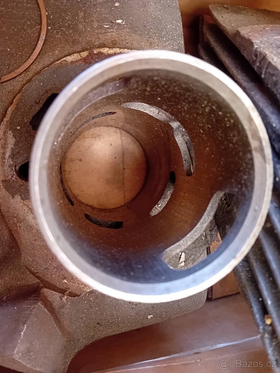 Motor Jawa 350 / typ 633 - 8