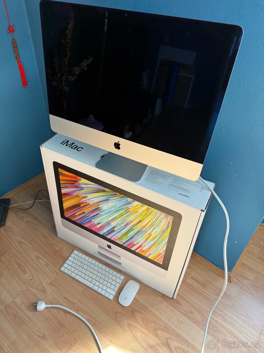 APPLE IMAC - 8