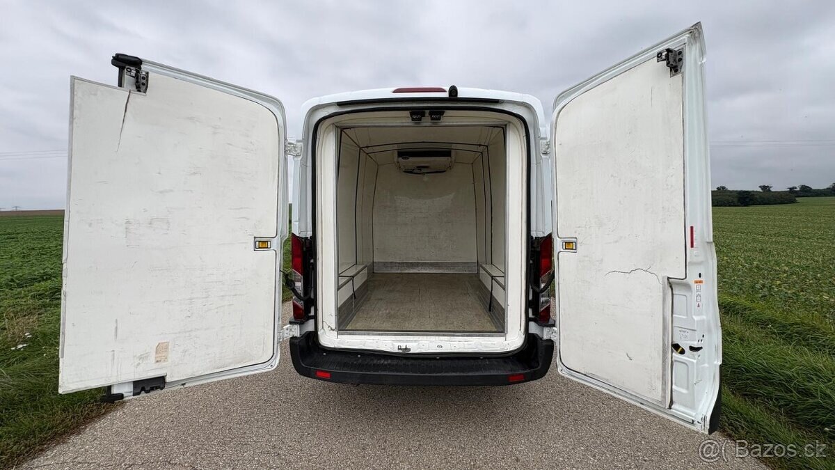 Ford Tranzit 2.2TDCI Mraziarenske auto Nová STK/EK - 8