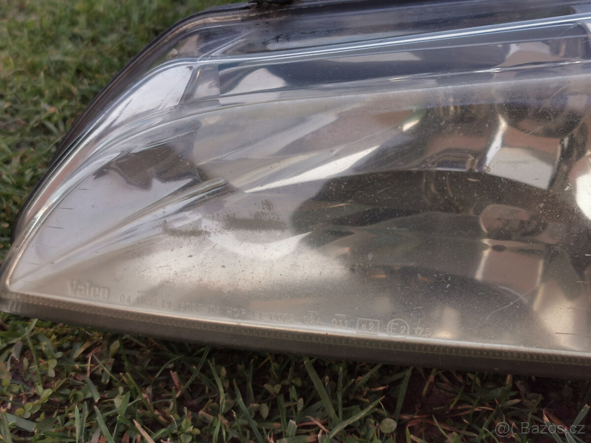 leve predni svetlo peugeot 406 coupe - 8