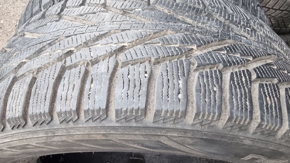 Zimní pneu 225/60/17 Nokian - 8