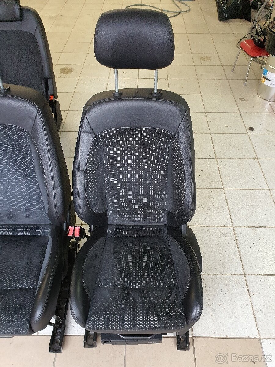 interier sedacky kuze alcantara ford s-max galaxy - 8