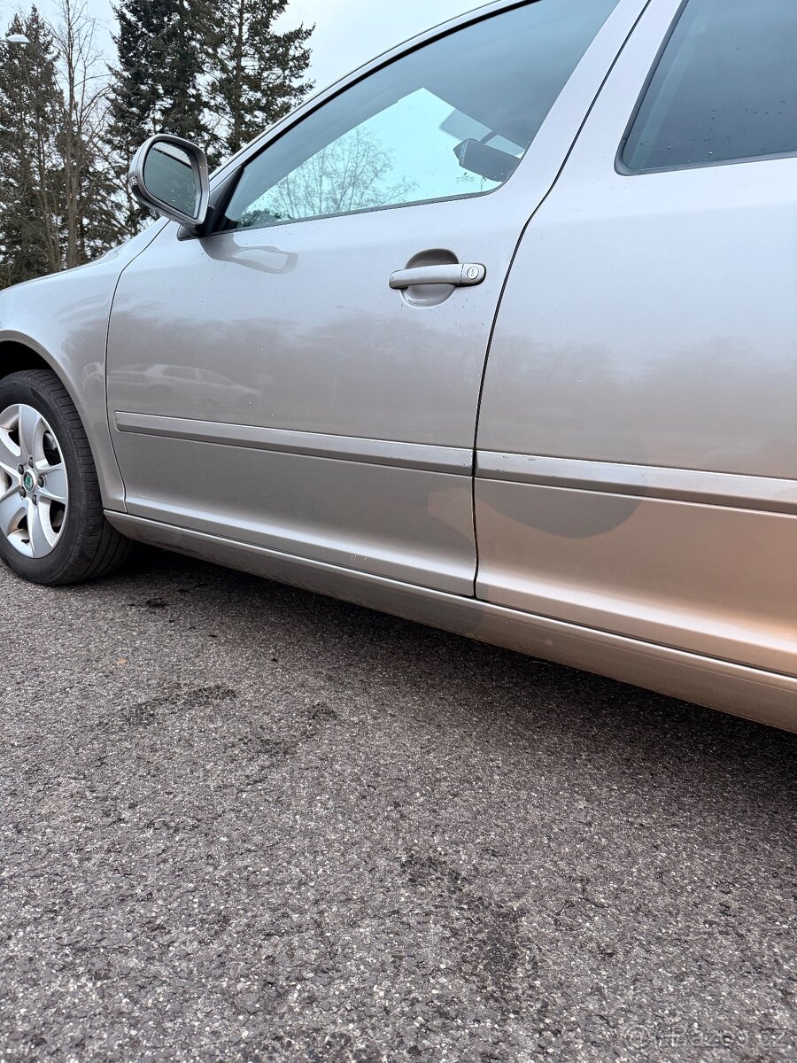 Prodám Škoda Octavia II 1.6tdi 2013 - 8