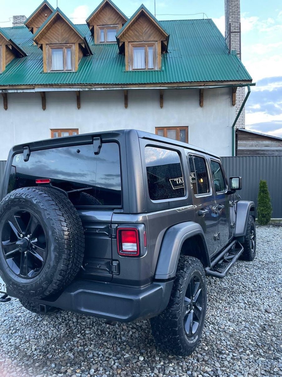 Jeep Wrangler sahara sport 2.0 - 8