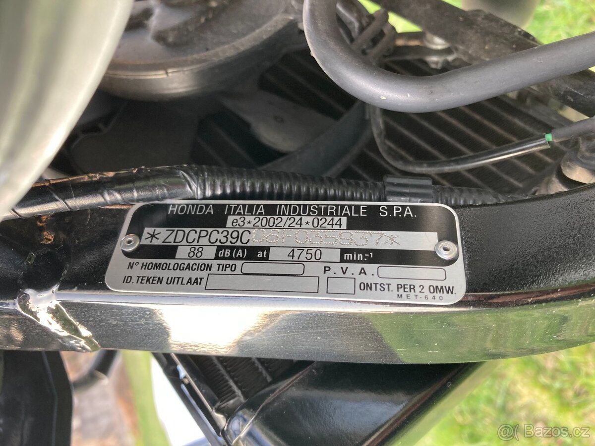 Honda CBF500 - 8