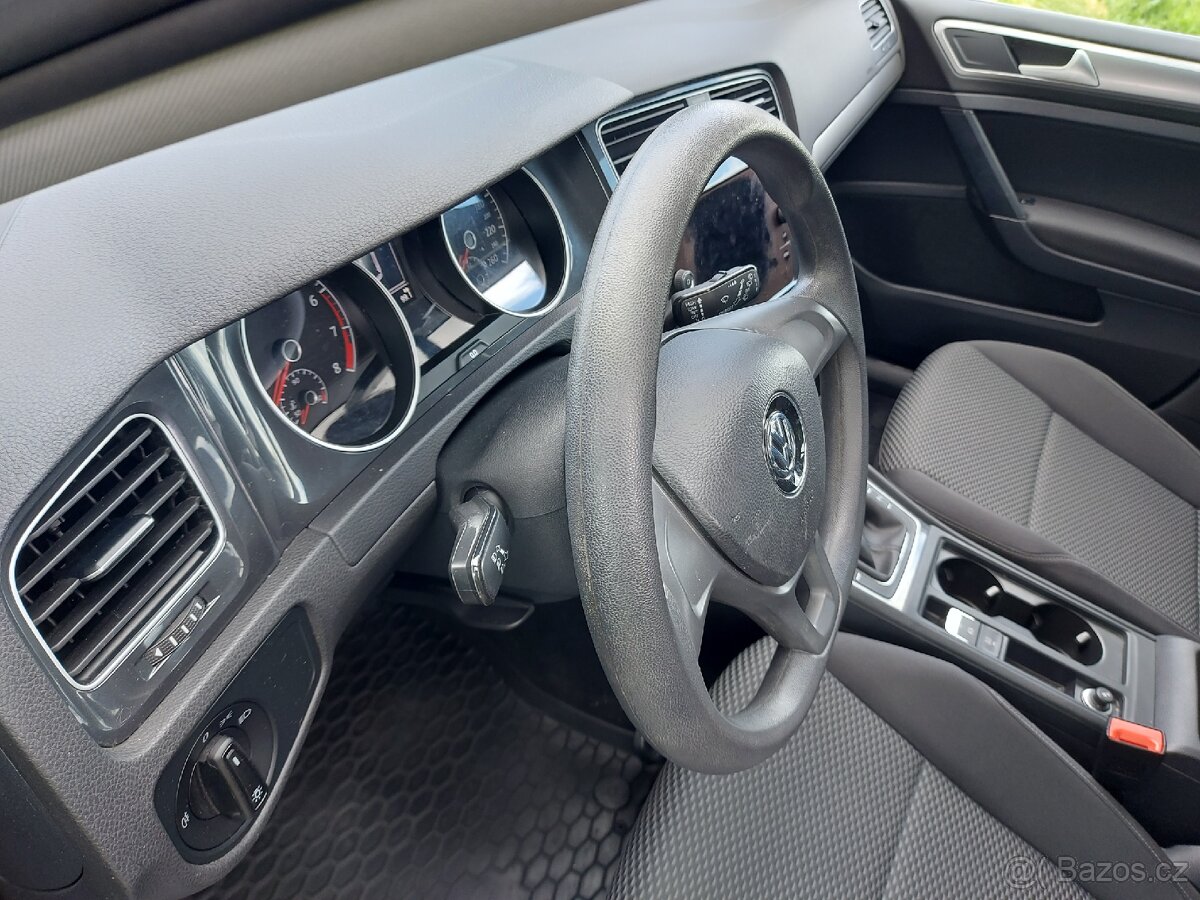 Volgswagen Golf 1,0 TSI 2020 - 8