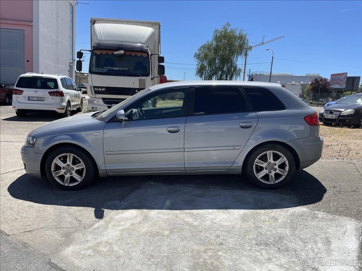 Audi A3 2,0 TDi 103kW"S-line"servis - 8