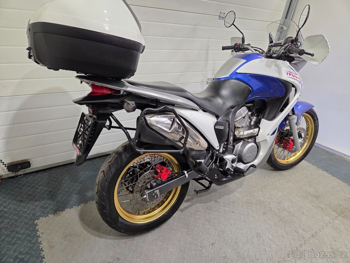Honda XL700 V Transalp - 8