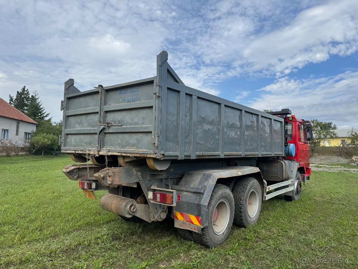 Prodám Tatra 815 kontejner spodní hák,Traktor - 8