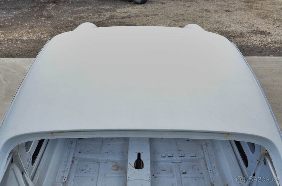 Karoserie Porsche 912 z roku 1967 - 8