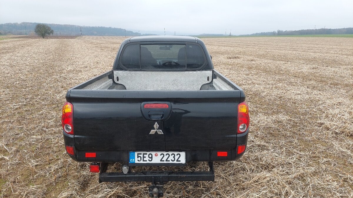 Mitsubishi L200 2.5 Diesel 131 kW – automat, 4x4 - 8