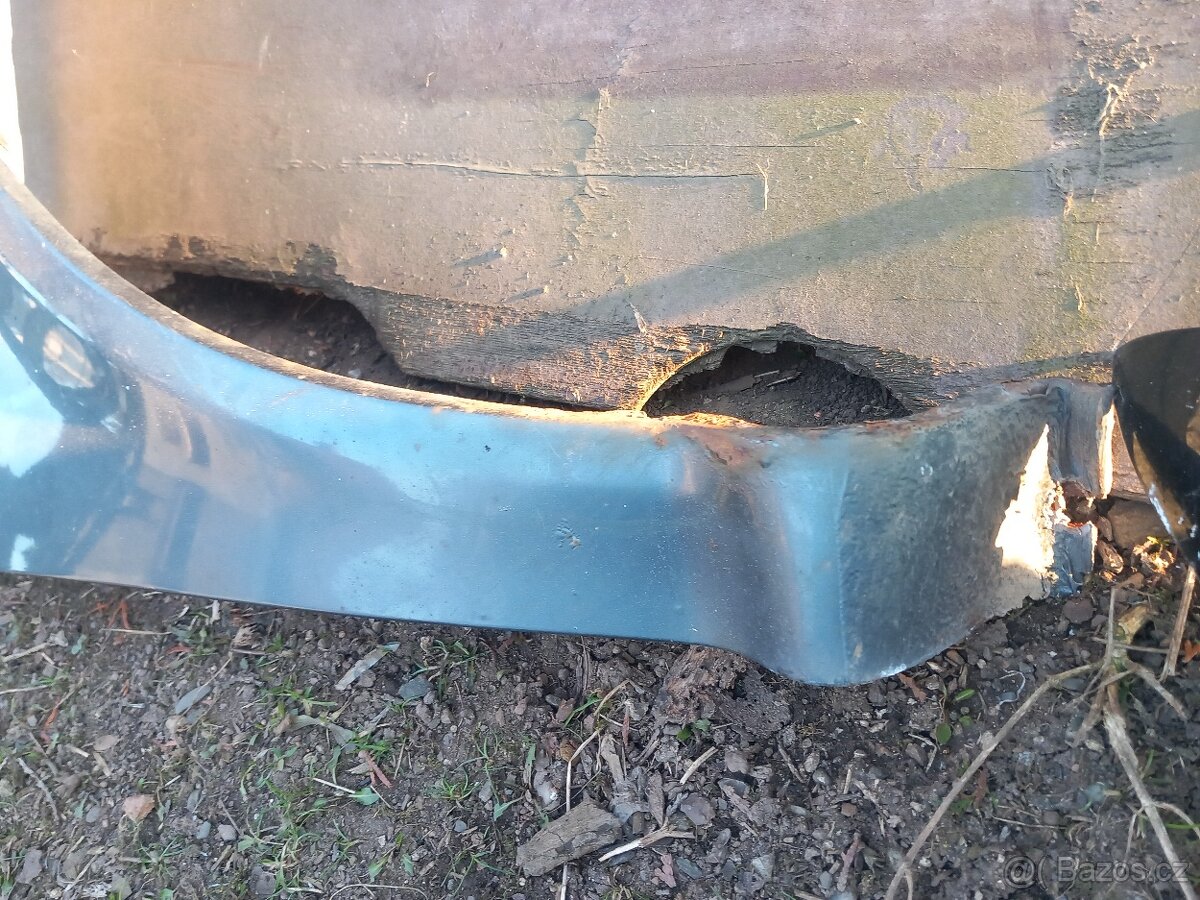 Škoda Octavia combi 1.9tdi 66kw blatník blatníķy - 8