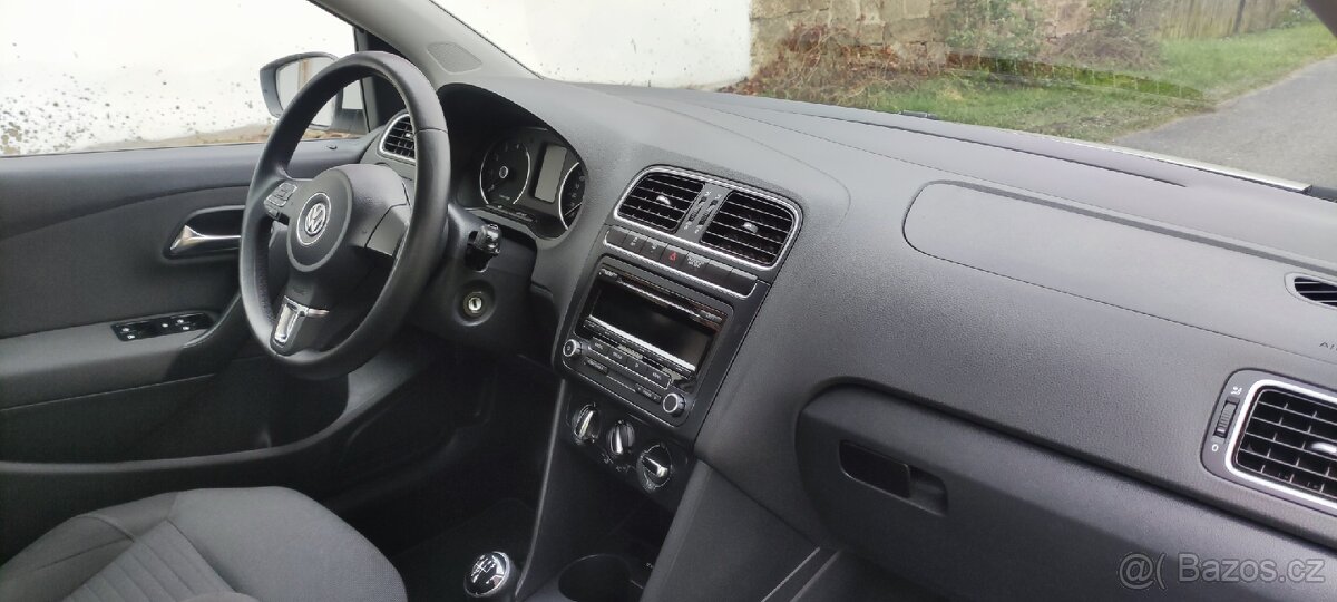 Volkswagen Polo R line 1.2 i, tempomat, parksenzor - 8