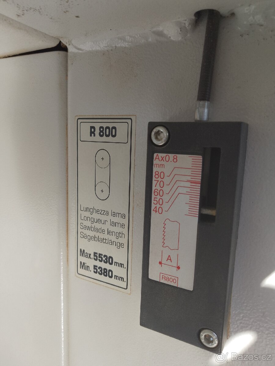 Pásová pila CENTAURO R800 s podavačem RVP200 - 8
