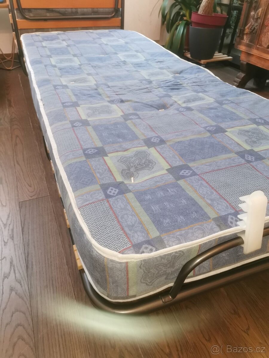 Rozkládací postel - 8