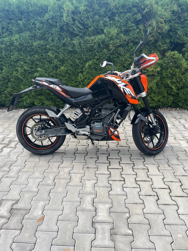 KTM Duke 125 - 8