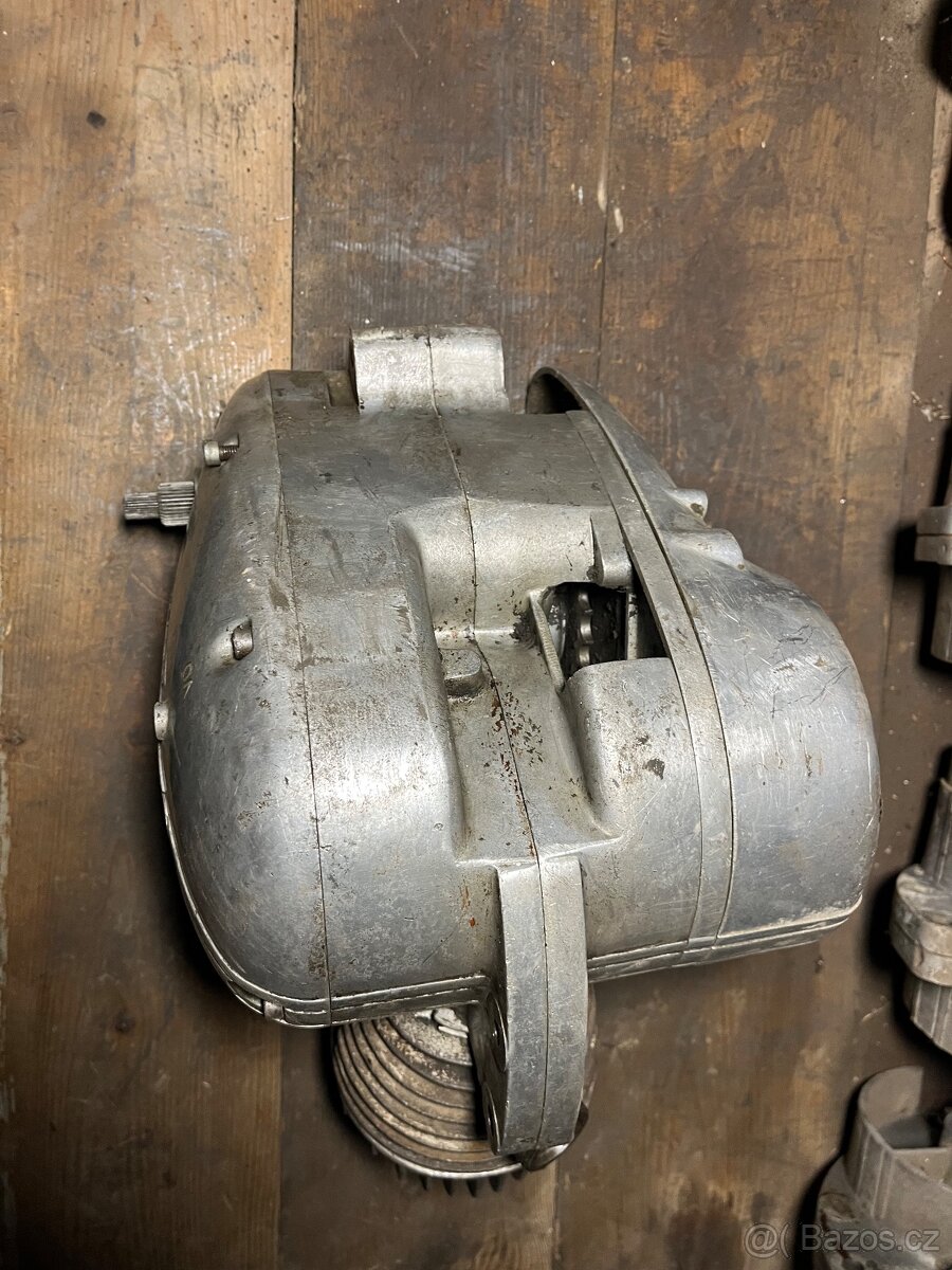 Manet 90 dvoupíst motory - 8