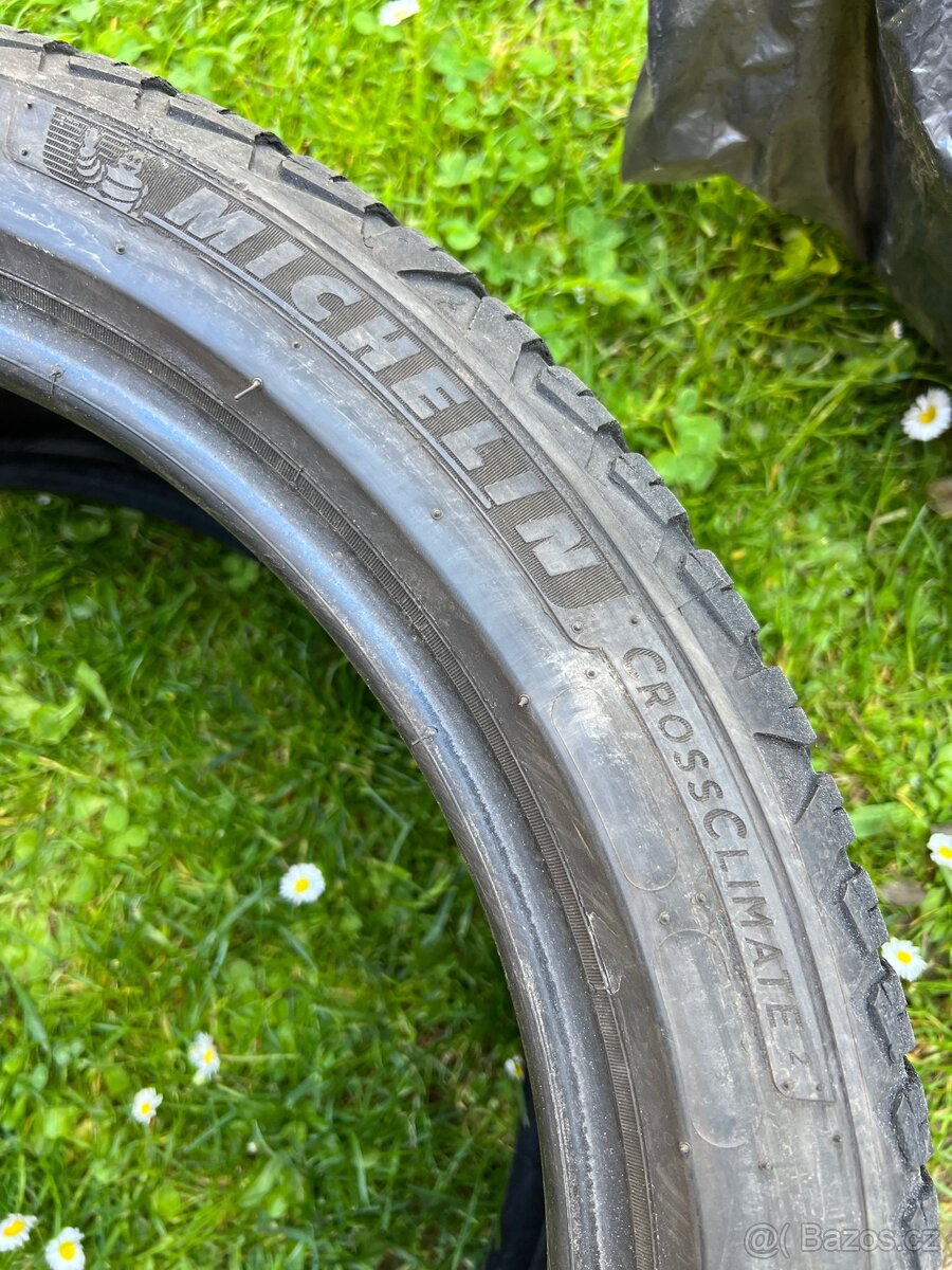 Prodám 2ks Michelin CrossClimate - 8