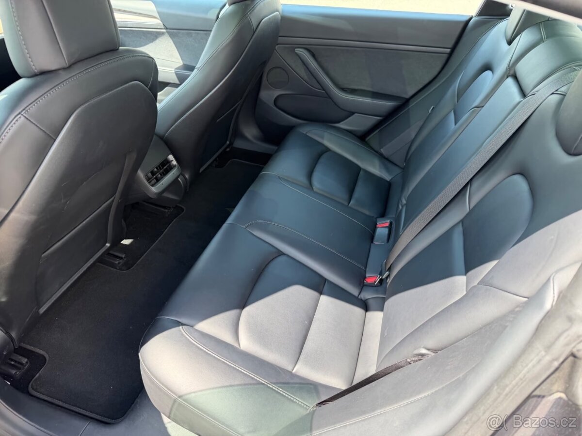 Tesla Model 3 Long Range AWD | 2021 | tažné | - 8