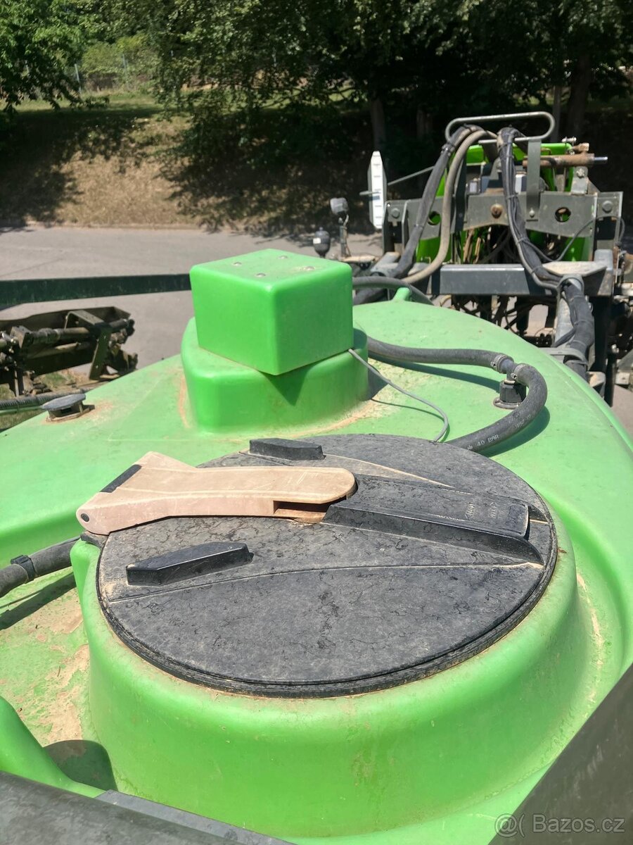 Samojízdný postřikovač TECNOMA LASER - 8