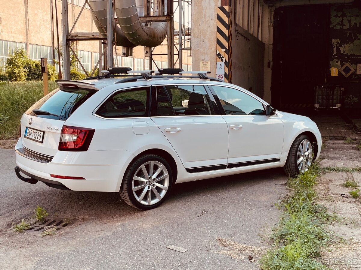 Škoda Octavia Combi - 1.6 TDi - 8
