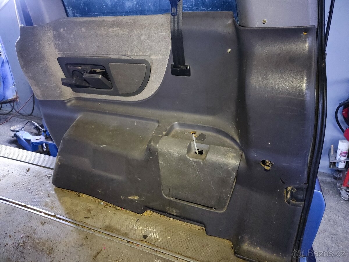 Mercedes Benz w638 / 112 cdi / westfalia - 8