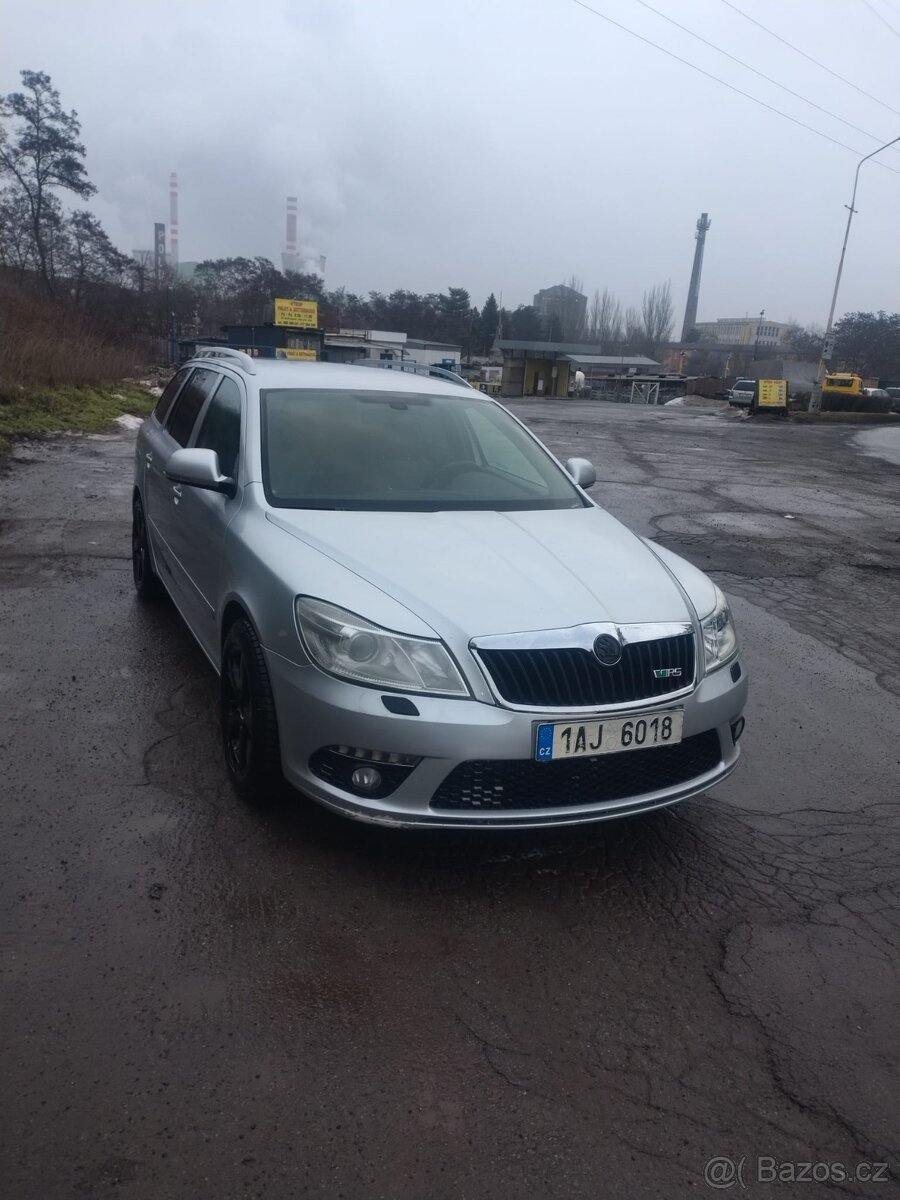 Škoda Octavia WRS 2.0 TSFI - 8