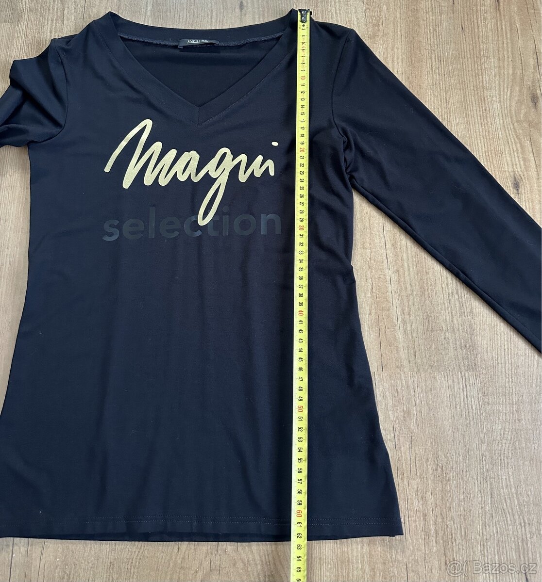 Nové černé triko Infinite - 8