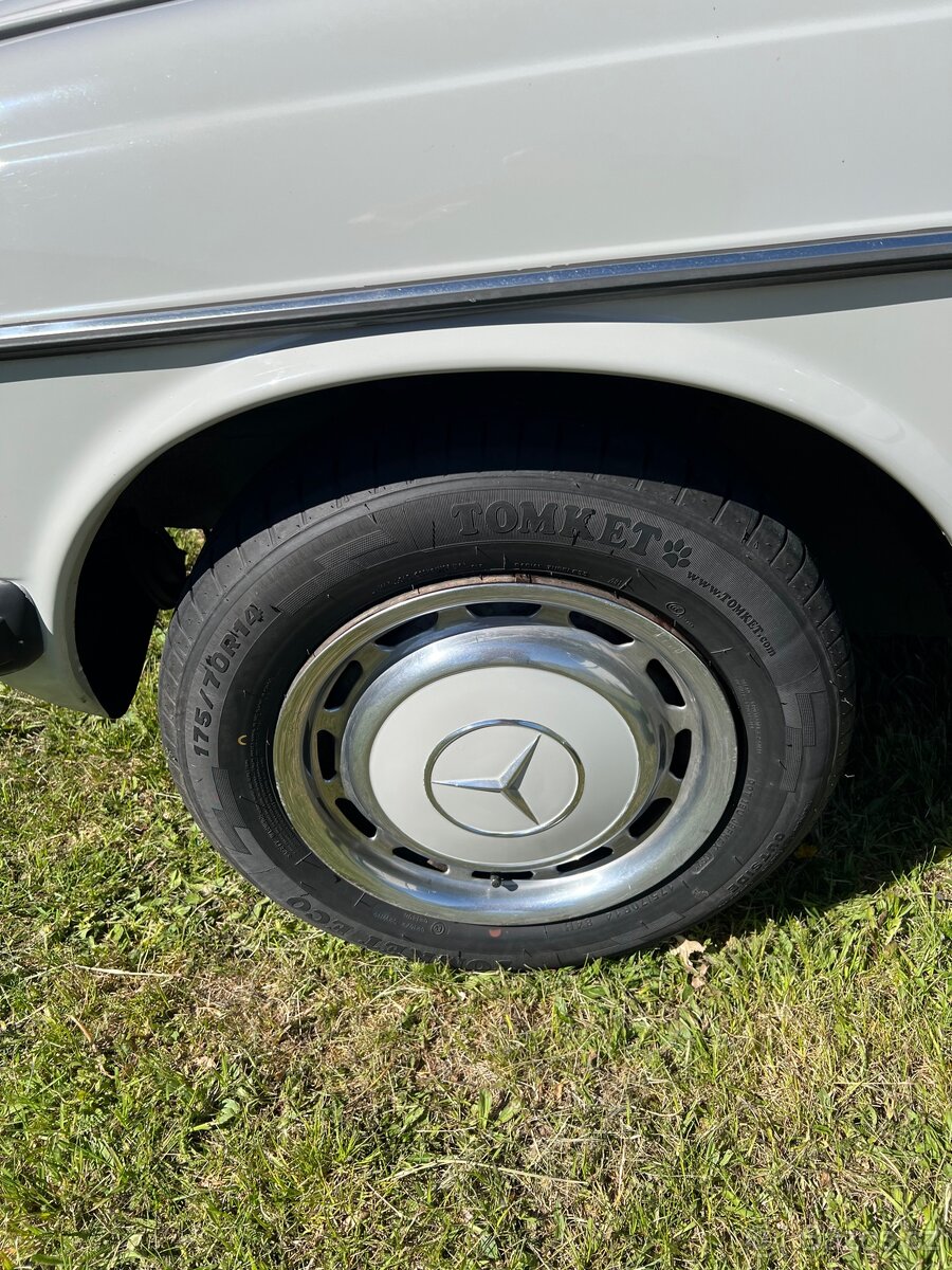 Mercedes-Benz W 123 - 8
