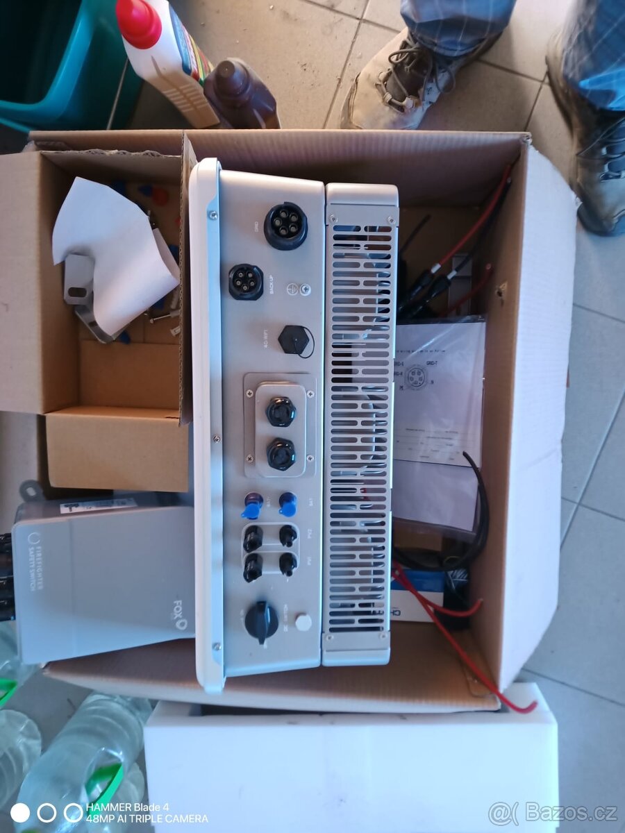 Střídač SAJ + 2baterie +BMS - 8