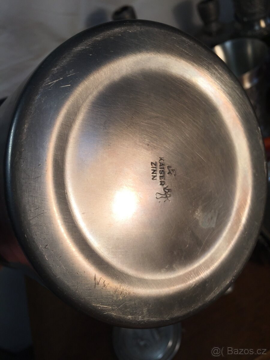 sbírka cínu pohár číše svícen mísa džber Cín - punc - 8