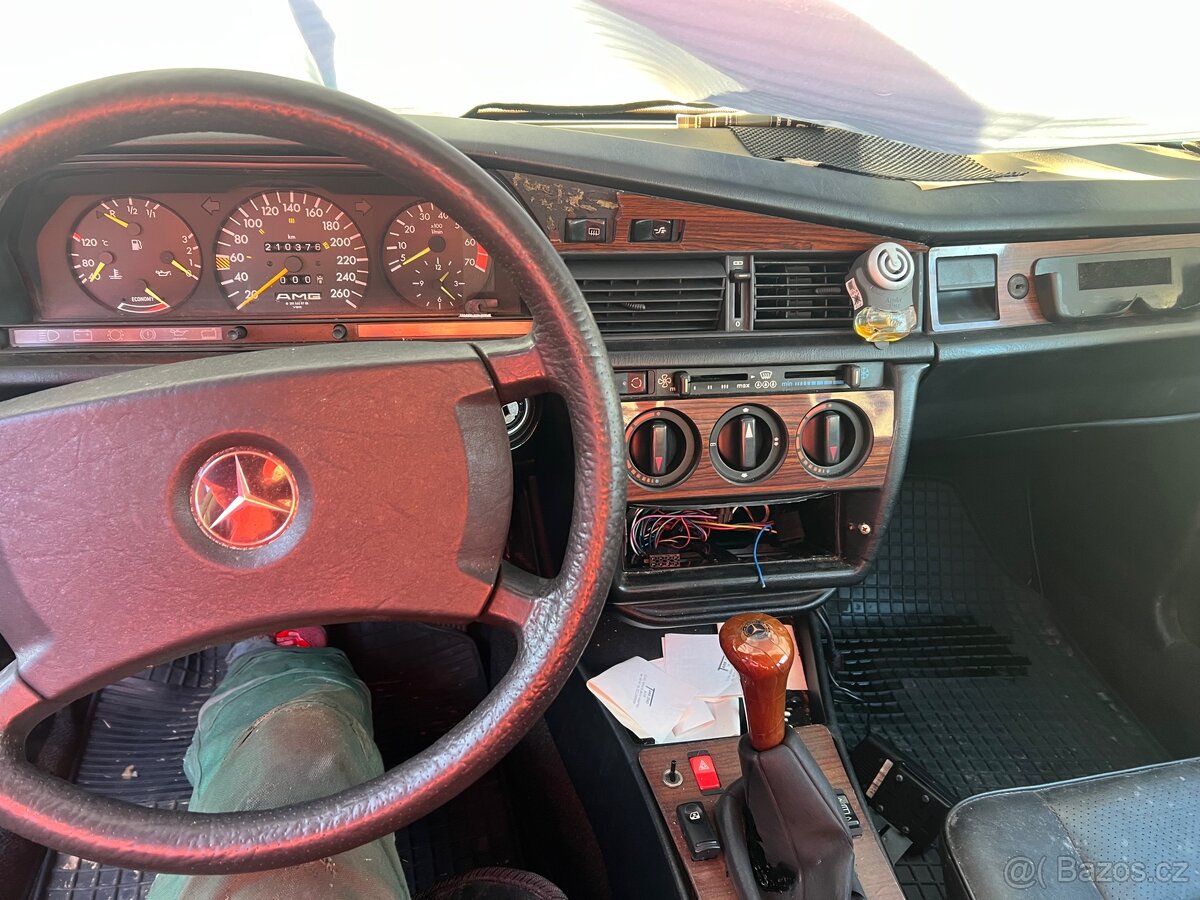 Mercedes Benz W201 2.3e 190 - 8