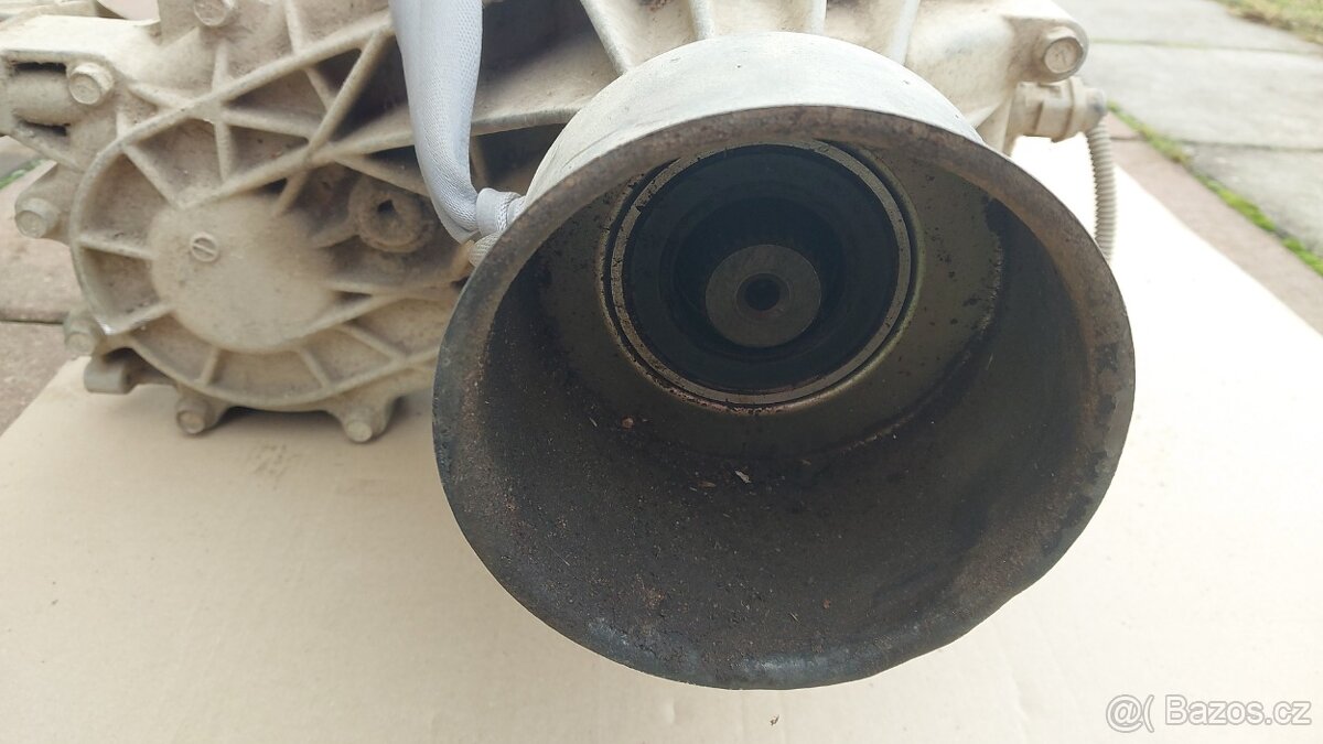 Nissan D22 převodovka TD - 8