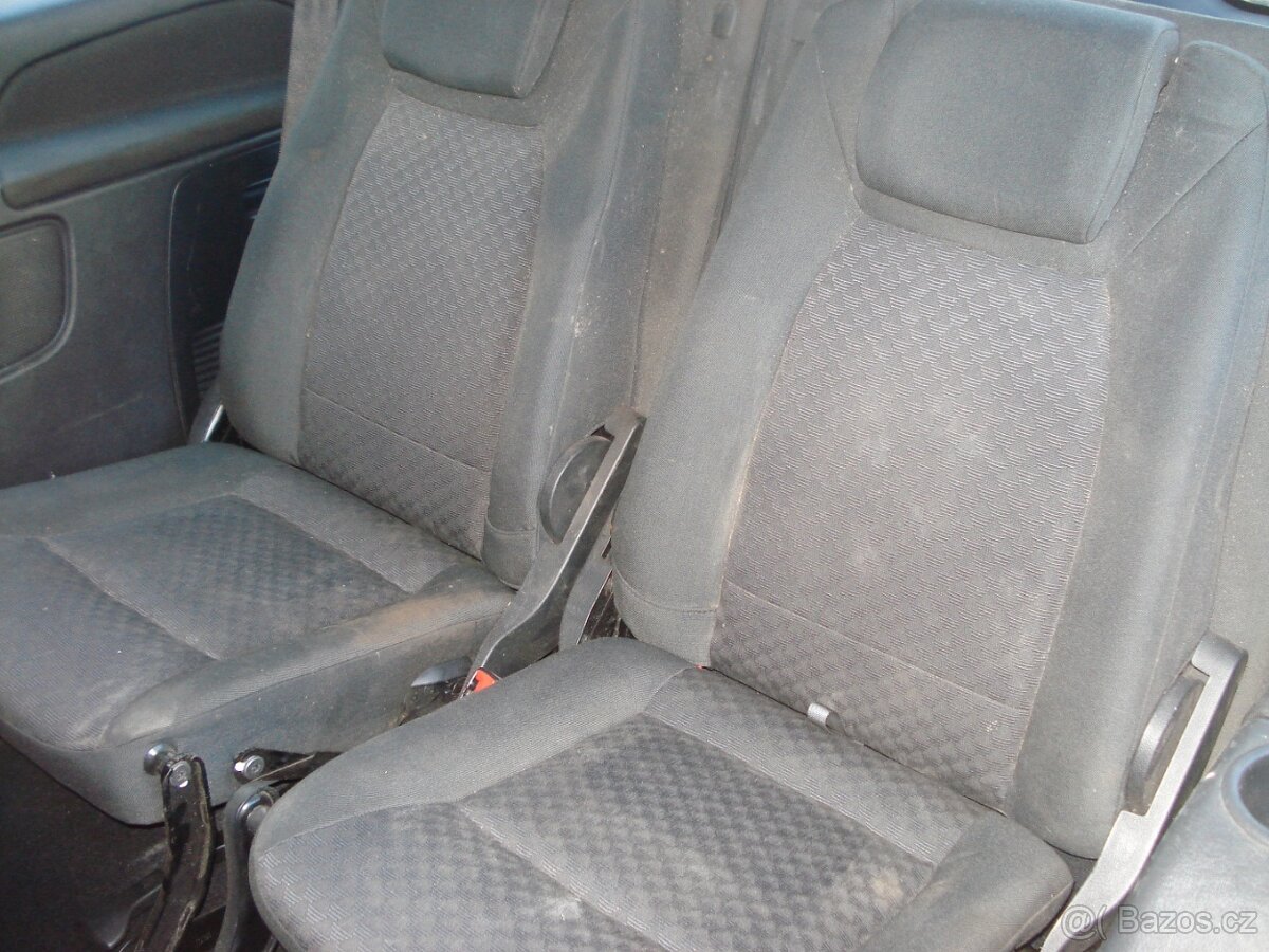 Ford Galaxy 2.0 TDCI,7 MÍST,NOVÁ STK,MODEL 2009 - 8
