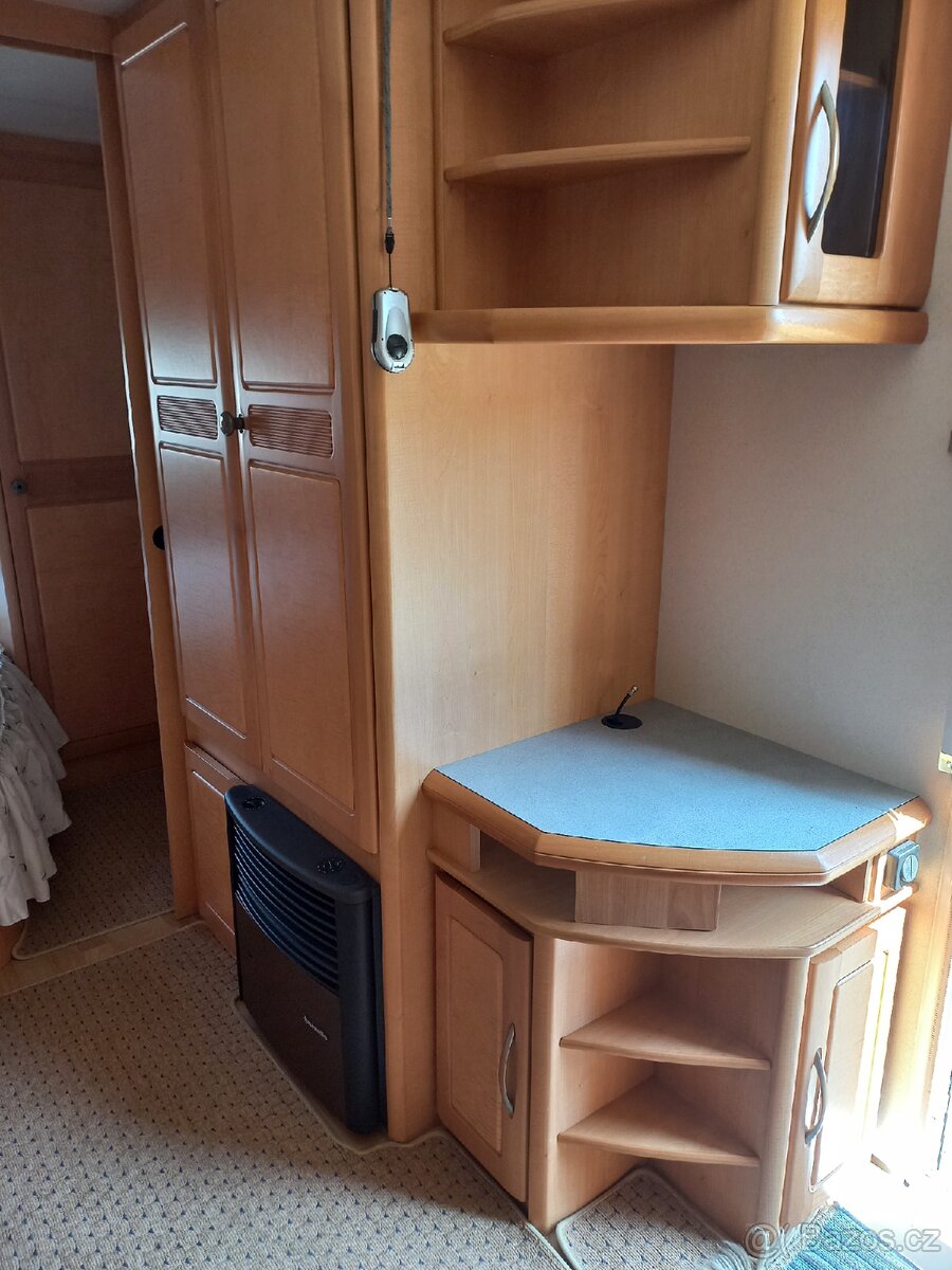Karavan - 8