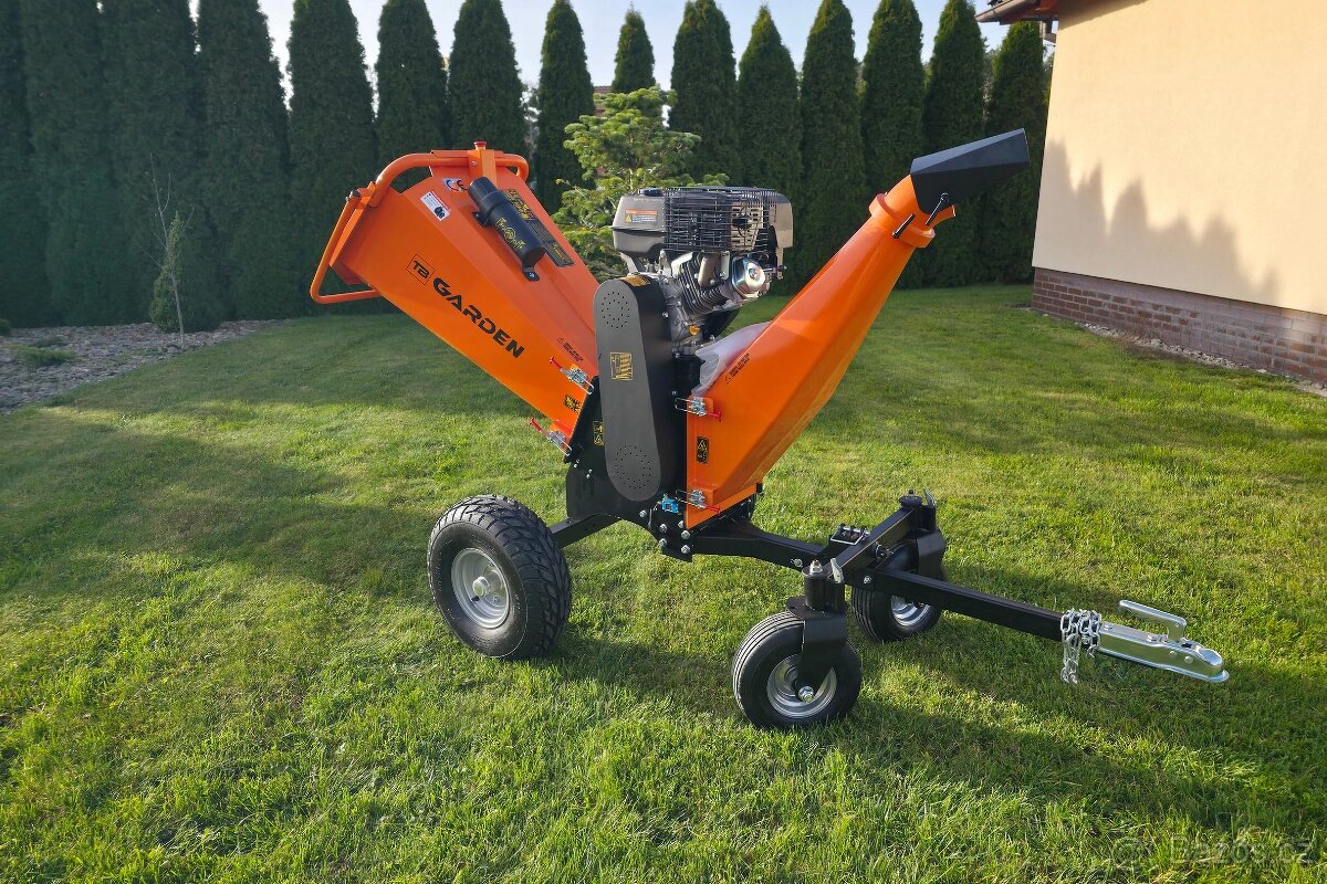 Štěpkovač drtič větví 15cm – benzínový P4206 - 8